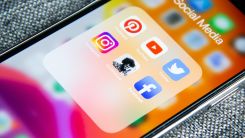 Facebook 'Scare Tactic' Rolls Out After Apple Privacy Update: 'Help Keep Instagram/Facebook Free of Charge'