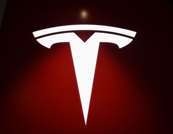 Tesla Threatens to Sue Cybertruck Resellers Again