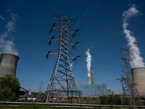 US Slows Down Phaseout of Coal-Powered Plants Amid AI Demands Surge